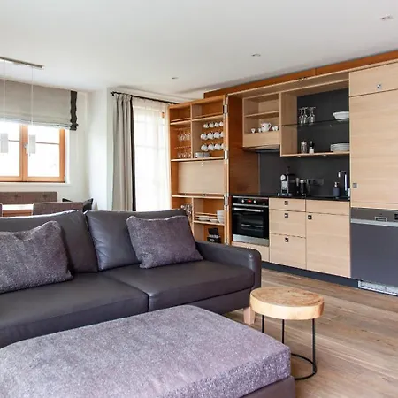 Dorfhaus Chalets-2